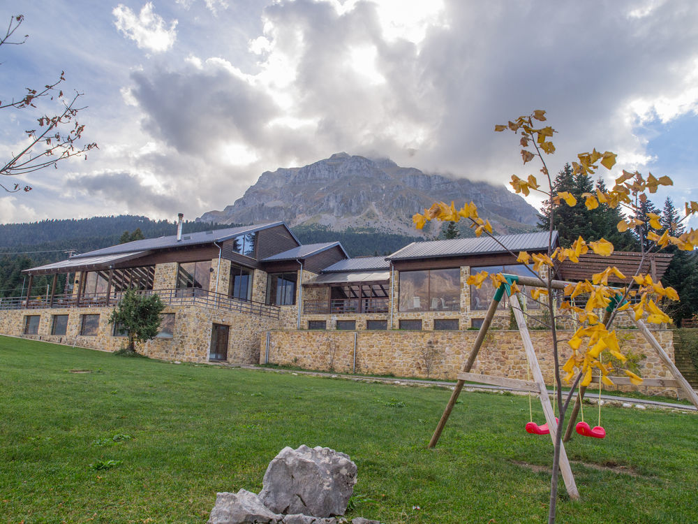 Orizontes Tzoumerkon Hotel Resort Pramanta Esterno foto
