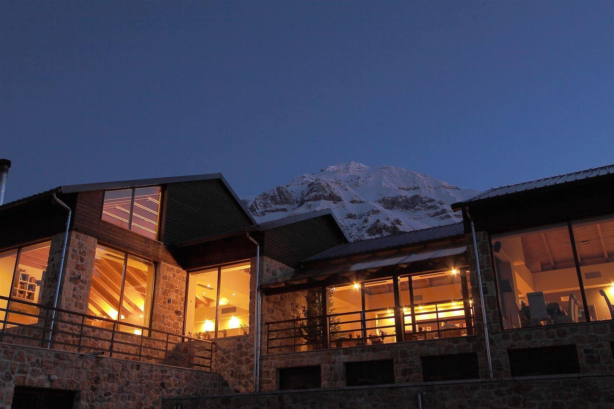 Orizontes Tzoumerkon Hotel Resort Pramanta Esterno foto